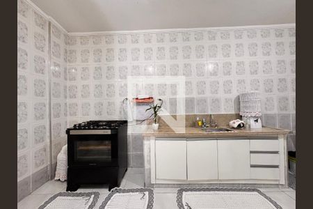 Casa à venda com 300m², 3 quartos e 2 vagas Casa à venda com 300m², 3 quartos e 2 vagasCozinha