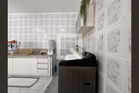 Casa à venda com 300m², 3 quartos e 2 vagas Casa à venda com 300m², 3 quartos e 2 vagasLavanderia