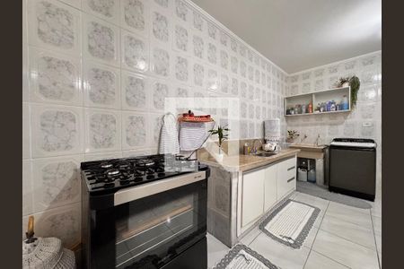 Casa à venda com 300m², 3 quartos e 2 vagas Casa à venda com 300m², 3 quartos e 2 vagasCozinha