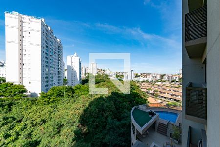 Sala vista de apartamento à venda com 2 quartos, 69m² em Buritis, Belo Horizonte