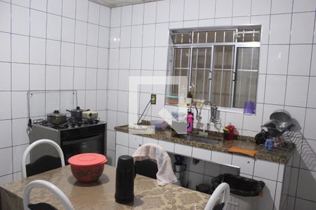 Casa à venda com 125m², 3 quartos e sem vagaCozinha
