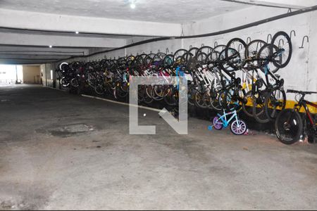 Apartamento à venda com 47m², 2 quartos e 1 vaga Apartamento à venda com 47m², 2 quartos e 1 vagaBicicletário