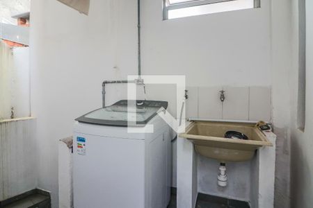 Studio para alugar com 18m², 1 quarto e sem vaga Studio para alugar com 18m², 1 quarto e sem vagaLavanderia
