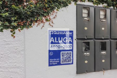 Studio para alugar com 18m², 1 quarto e sem vaga Studio para alugar com 18m², 1 quarto e sem vagaPlaquinha