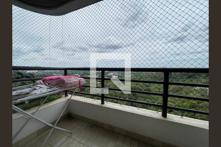 Apartamento à venda com 114m², 3 quartos e 2 vagasVaranda