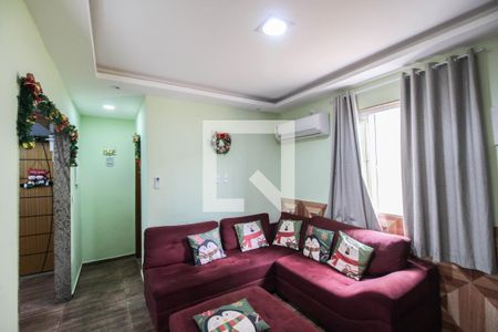 Sala de casa para alugar com 2 quartos, 113m² em Centro, Mesquita