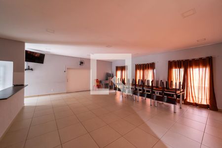 Apartamento à venda com 46m², 2 quartos e 1 vaga Apartamento à venda com 46m², 2 quartos e 1 vagaÁrea comum - Salão de festas