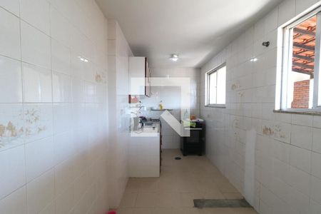 Apartamento para alugar com 159m², 2 quartos e 2 vagasCozinha