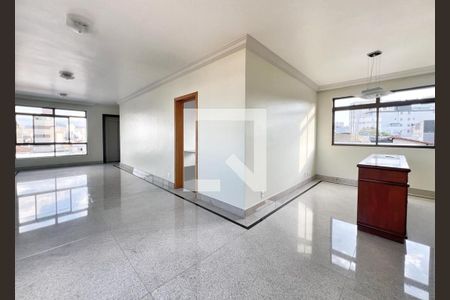 Sala de apartamento à venda com 4 quartos, 300m² em Prado, Belo Horizonte