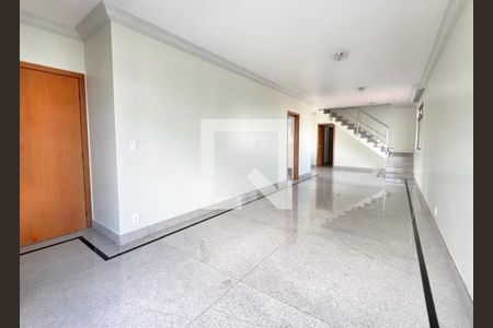 Sala de apartamento à venda com 4 quartos, 300m² em Prado, Belo Horizonte