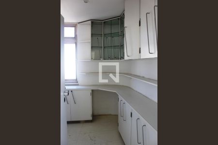 Apartamento à venda com 642m², 4 quartos e 6 vagas Apartamento à venda com 642m², 4 quartos e 6 vagasFoto 01