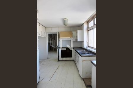 Apartamento à venda com 642m², 4 quartos e 6 vagas Apartamento à venda com 642m², 4 quartos e 6 vagasFoto 04