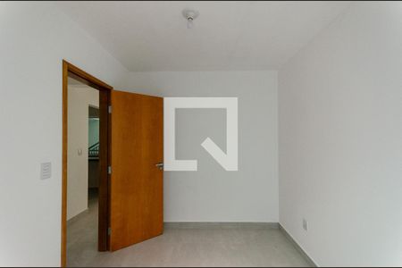 Quarto 1 de apartamento para alugar com 2 quartos, 46m² em Vila Clarice, São Paulo