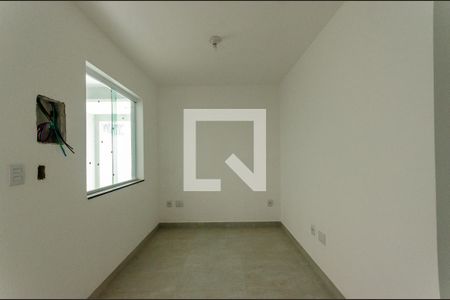 Sala de apartamento para alugar com 2 quartos, 46m² em Vila Clarice, São Paulo