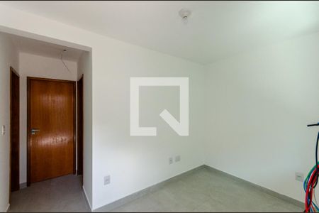 Sala de apartamento para alugar com 2 quartos, 46m² em Vila Clarice, São Paulo