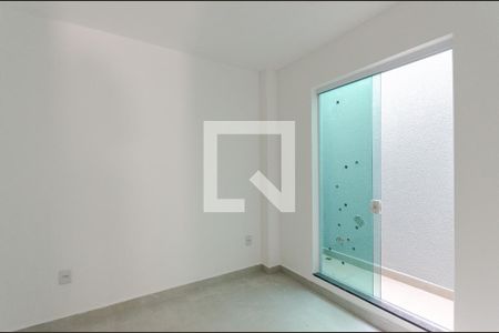 Quarto 1 de apartamento para alugar com 2 quartos, 46m² em Vila Clarice, São Paulo
