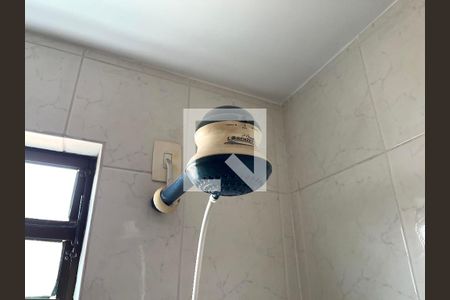 Casa à venda com 81m², 2 quartos e 2 vagasBanheiro da Suíte 2