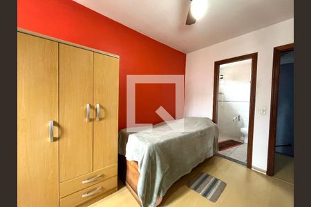 Casa à venda com 81m², 2 quartos e 2 vagasSuite 2