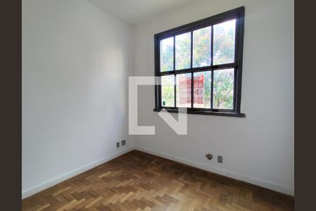 Apartamento à venda com 149m², 4 quartos e 1 vaga Apartamento à venda com 149m², 4 quartos e 1 vagaQuarto 2