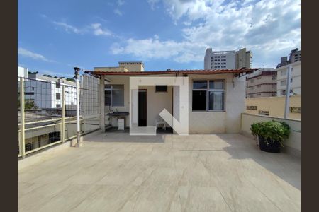 Apartamento à venda com 149m², 4 quartos e 1 vaga Apartamento à venda com 149m², 4 quartos e 1 vagaTerraço