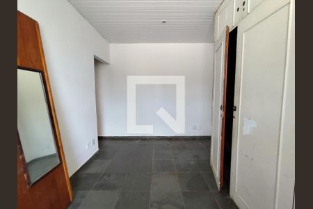 Apartamento à venda com 149m², 4 quartos e 1 vaga Apartamento à venda com 149m², 4 quartos e 1 vagaQuarto 4