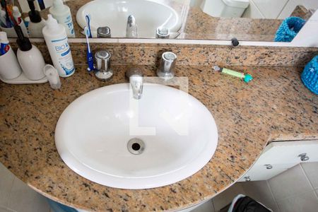 Apartamento à venda com 68m², 3 quartos e 2 vagasBanheiro da Suíte