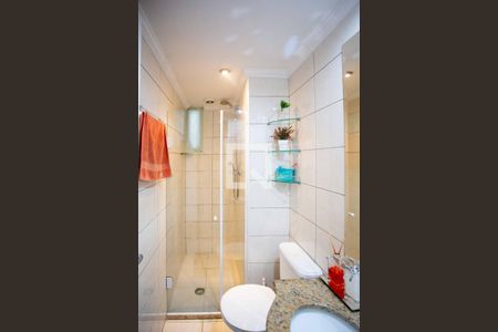 Apartamento à venda com 68m², 3 quartos e 2 vagasBanheiro Social