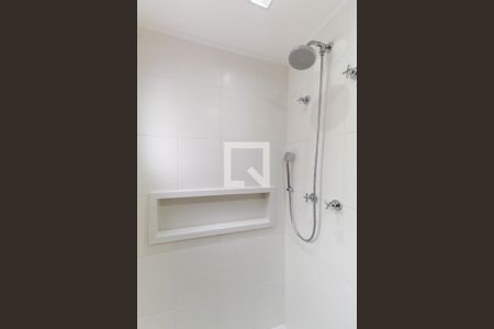Apartamento à venda com 92m², 2 quartos e 2 vagas Apartamento à venda com 92m², 2 quartos e 2 vagasBanheiro da Suíte 2