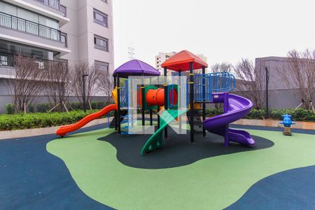 Apartamento à venda com 92m², 2 quartos e 2 vagas Apartamento à venda com 92m², 2 quartos e 2 vagasÁrea comum - Playground
