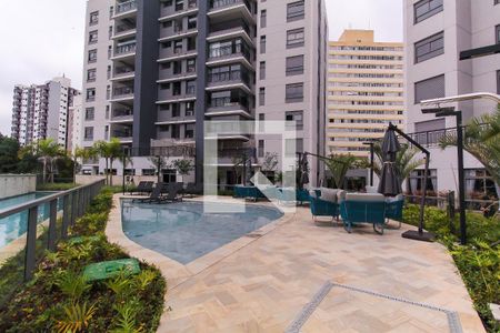 Apartamento à venda com 92m², 2 quartos e 2 vagas Apartamento à venda com 92m², 2 quartos e 2 vagasÁrea comum - Piscina