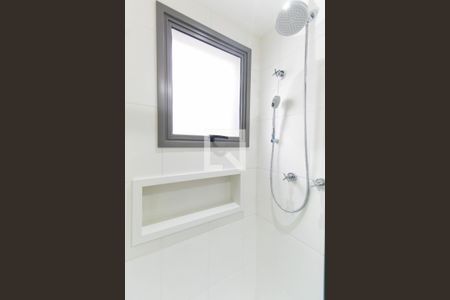 Apartamento à venda com 92m², 2 quartos e 2 vagas Apartamento à venda com 92m², 2 quartos e 2 vagasBanheiro da Suíte 1