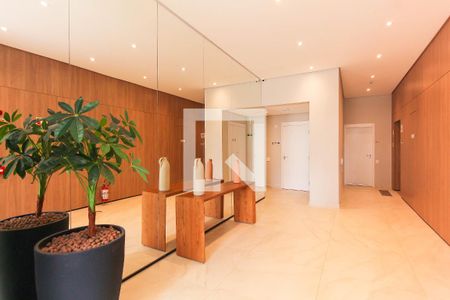 Apartamento à venda com 92m², 2 quartos e 2 vagas Apartamento à venda com 92m², 2 quartos e 2 vagasHall
