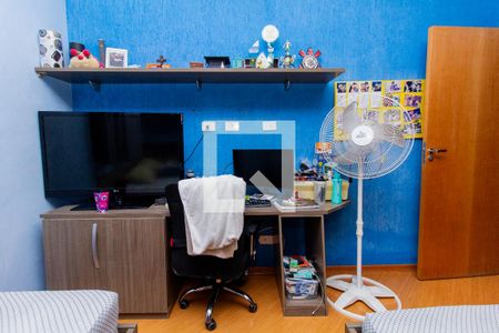 Casa à venda com 173m², 3 quartos e 2 vagas Casa à venda com 173m², 3 quartos e 2 vagasQuarto 2