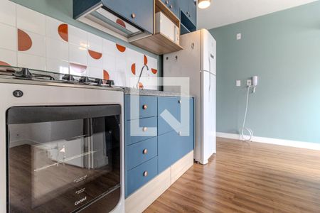 Cozinha de apartamento para alugar com 1 quarto, 25m² em Vila Buarque, São Paulo