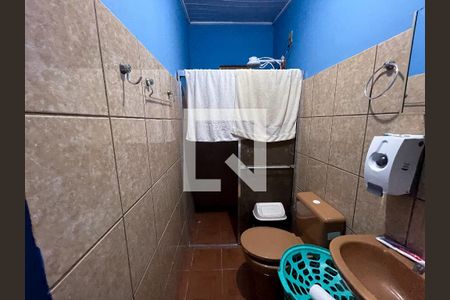 Casa para alugar com 94m², 2 quartos e 1 vaga Casa para alugar com 94m², 2 quartos e 1 vagaBanheiro