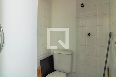 Apartamento à venda com 63m², 2 quartos e 1 vagaBanheiro de Serviço