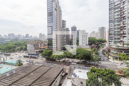 Apartamento à venda com 38m², 1 quarto e sem vagaVista