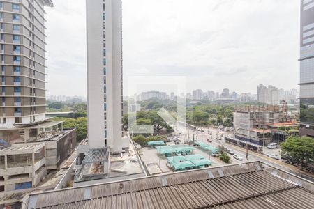 Apartamento à venda com 38m², 1 quarto e sem vagaVista