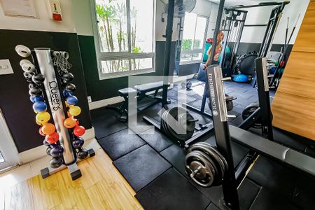 Apartamento para alugar com 96m², 3 quartos e 2 vagas Apartamento para alugar com 96m², 3 quartos e 2 vagasÁrea comum - Academia