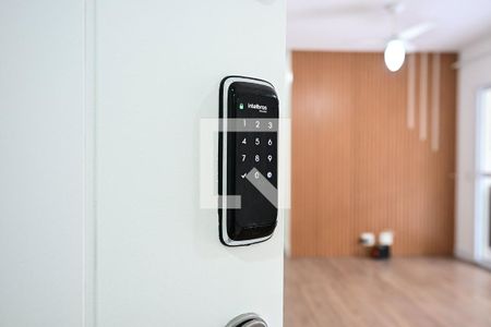 Fechadura Eletrônica de apartamento para alugar com 3 quartos, 96m² em Morumbi, São Paulo