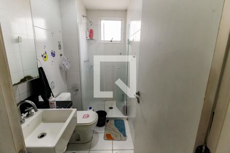 Apartamento para alugar com 96m², 3 quartos e 2 vagas Apartamento para alugar com 96m², 3 quartos e 2 vagasBanheiro Corredor