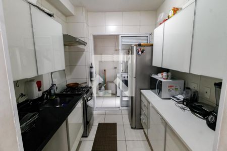 Apartamento para alugar com 96m², 3 quartos e 2 vagas Apartamento para alugar com 96m², 3 quartos e 2 vagasCozinha - Armários