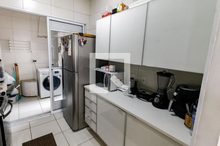 Apartamento para alugar com 96m², 3 quartos e 2 vagas Apartamento para alugar com 96m², 3 quartos e 2 vagasCozinha - Armários