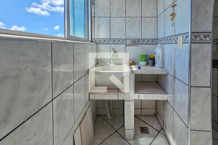 Apartamento para alugar com 70m², 2 quartos e 1 vagaÁrea de serviço 