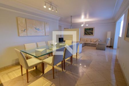 Apartamento à venda com 125m², 3 quartos e 2 vagasCopa