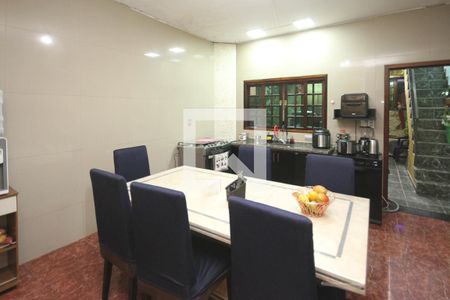 Casa à venda com 380m², 3 quartos e 1 vagaCozinha