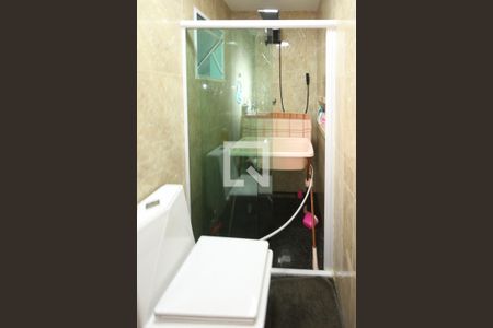 Casa à venda com 380m², 3 quartos e 1 vagaBanheiro da Suite 02