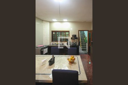 Casa à venda com 380m², 3 quartos e 1 vagaCozinha