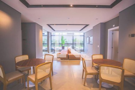 Apartamento à venda com 29m², 1 quarto e sem vaga Apartamento à venda com 29m², 1 quarto e sem vagaÁrea comum - Salão de festas