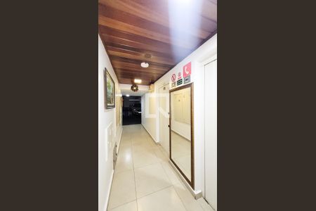 Apartamento à venda com 69m², 1 quarto e 1 vaga Apartamento à venda com 69m², 1 quarto e 1 vagaHall social